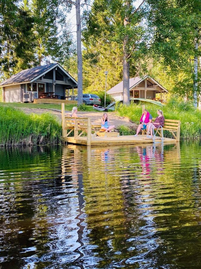 Huhtaniemen Moekkikylae Hotel Veteli Екстериор снимка